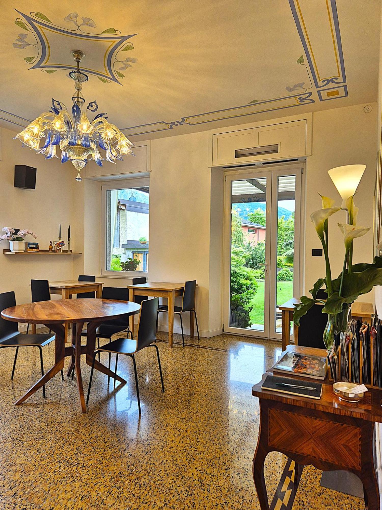Residenza Laurum Mandello del Lario Exterior foto